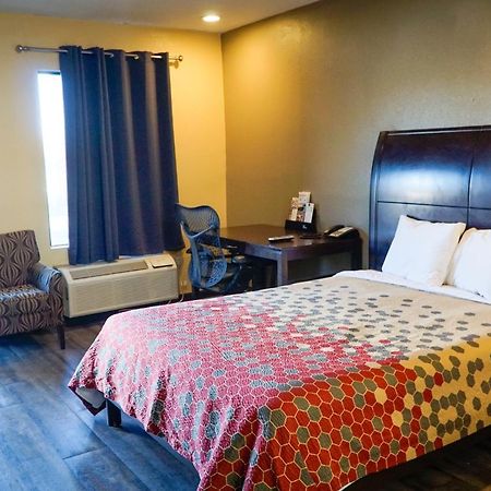 Southern Inn And Suites Spartanburg Esterno foto