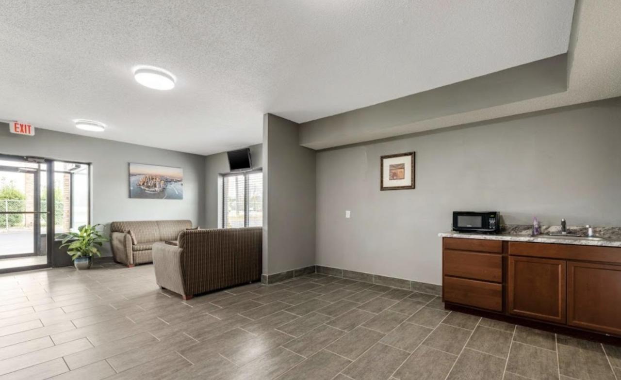 Southern Inn And Suites Spartanburg Esterno foto